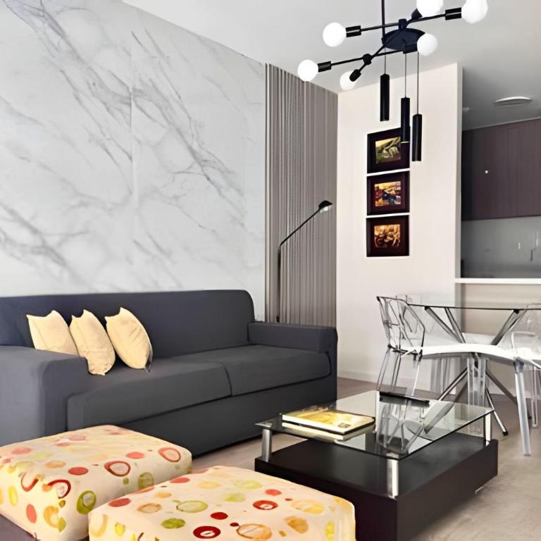 Torre Black - One-Bedroom Superior Apartment - 11