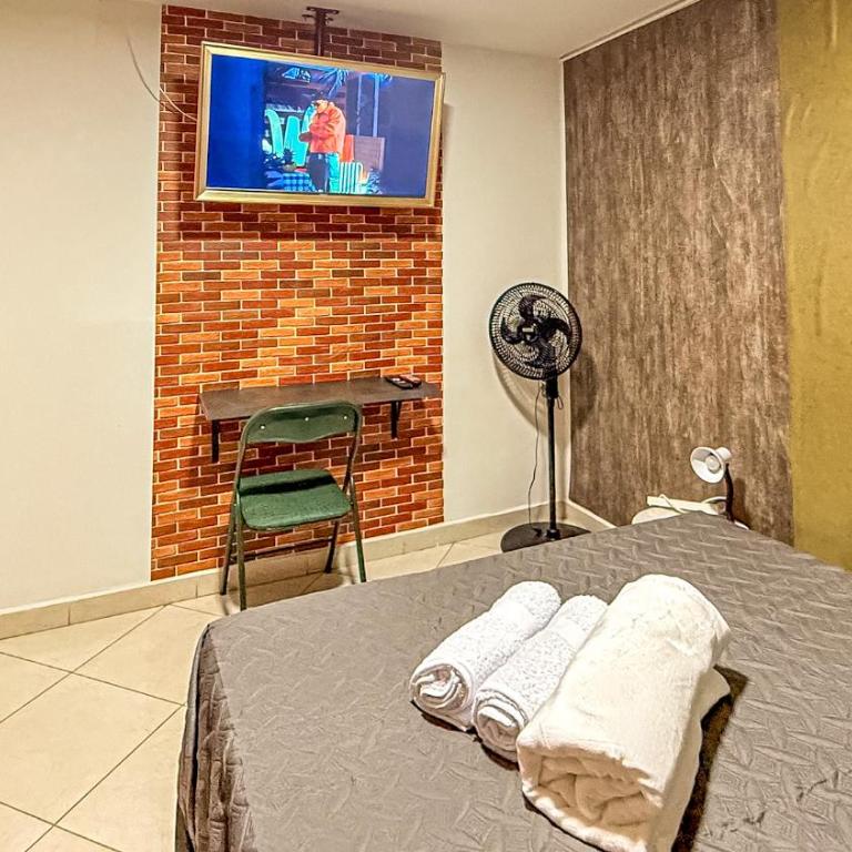 Laureles Coliving House Medellín - Double Room with Shared Bathroom - 2