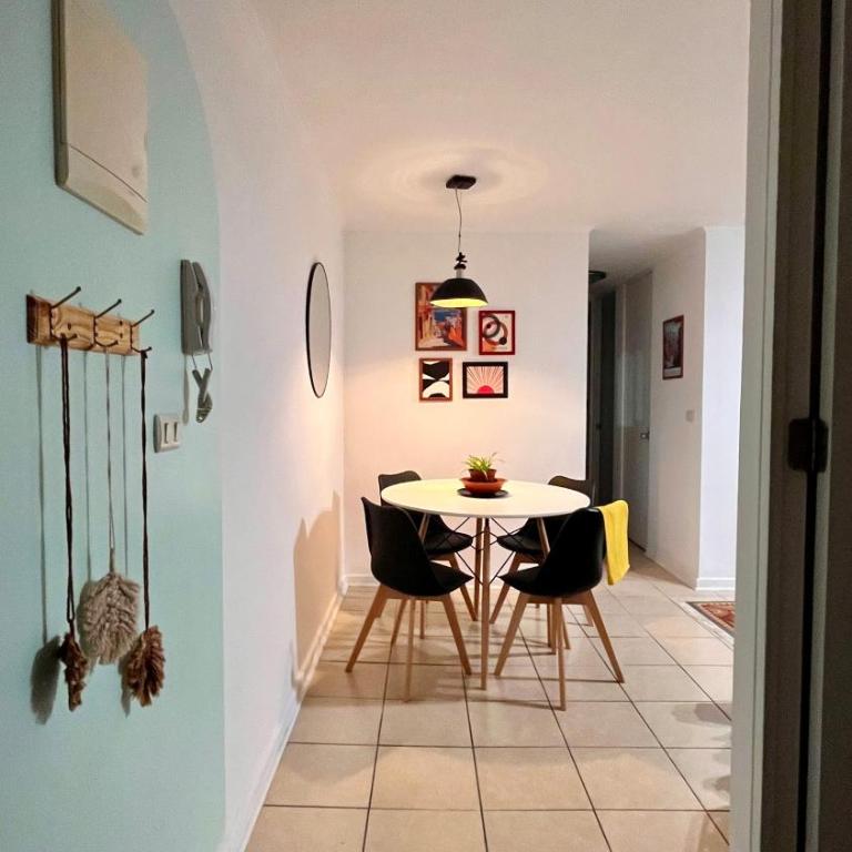 Apartment with parking - Three-Bedroom Apartment - 3