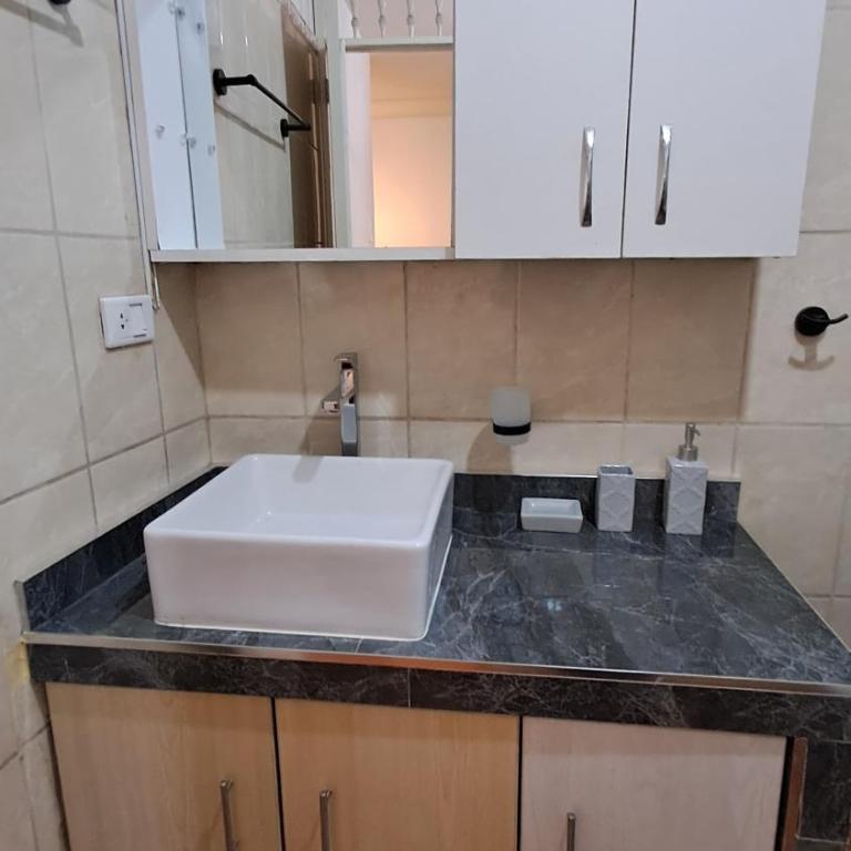 Apartamento moderno con piscina y jacuzzi - Apartamento de 1 dormitorio - 8