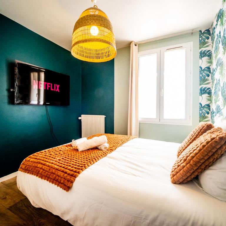 L'Industriel - Proche Hôpital - Parking - Balcon - Two-Bedroom Apartment - 2