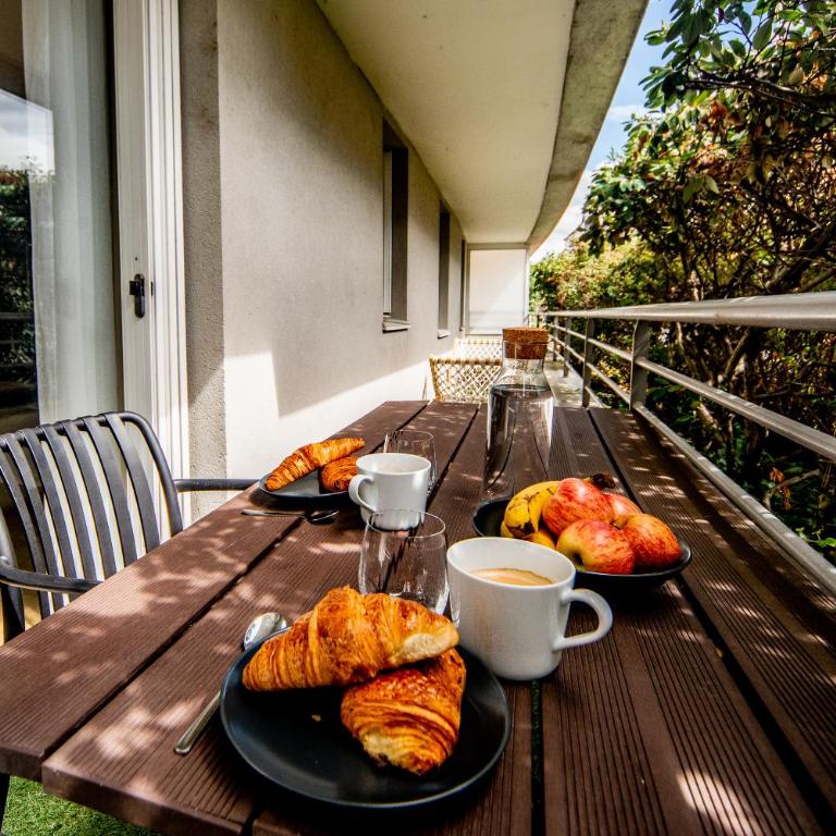 L'Industriel - Proche Hôpital - Parking - Balcon - Two-Bedroom Apartment - 21
