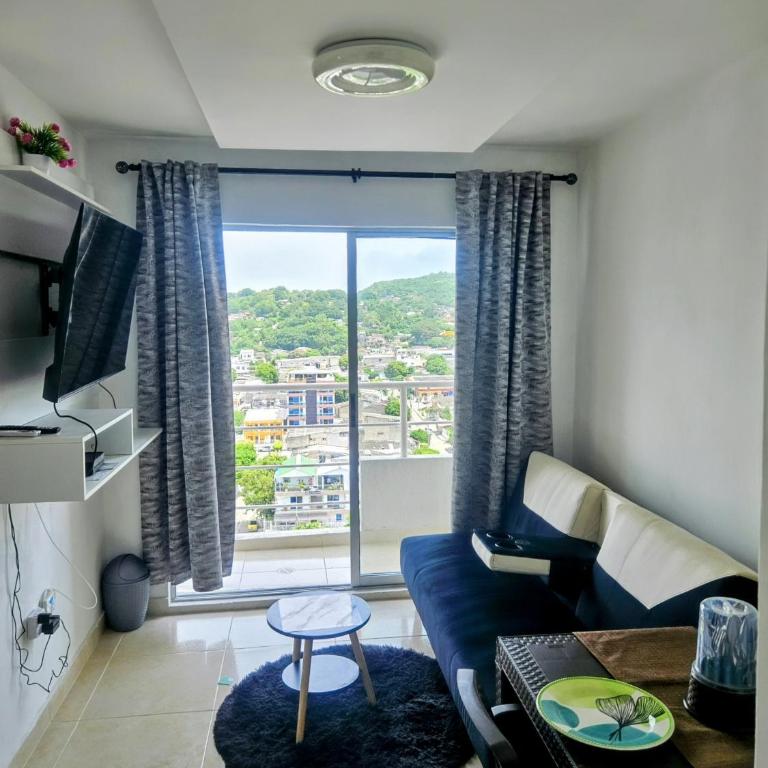 Apartamento Moderno 2H cerca Aeropuerto, Playas y Centro Historico - Three-Bedroom Apartment - 2