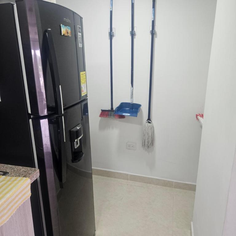 Apartamento Moderno 2H cerca Aeropuerto, Playas y Centro Historico - Three-Bedroom Apartment - 18