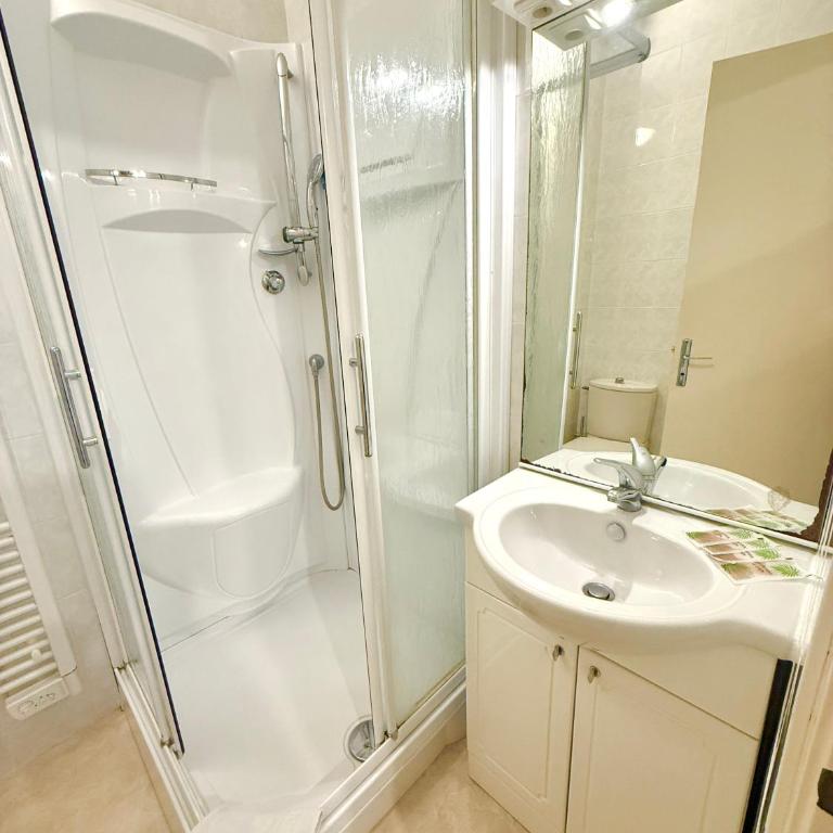 L'Evasion, proche plage avec Wifi et place de parking, Foncillon - Royan - One-Bedroom Apartment with Balcony - 4