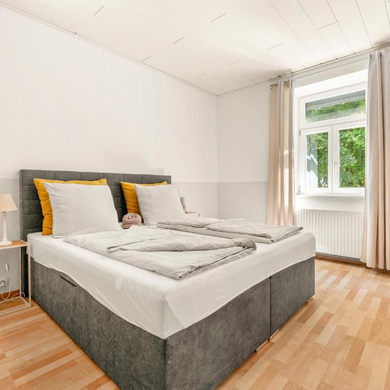 Komfortable Gartenwohnung im Villenviertel 2 Schlafzimmer mit Terrasse - Apartment mit 2 Schlafzimmern - 3