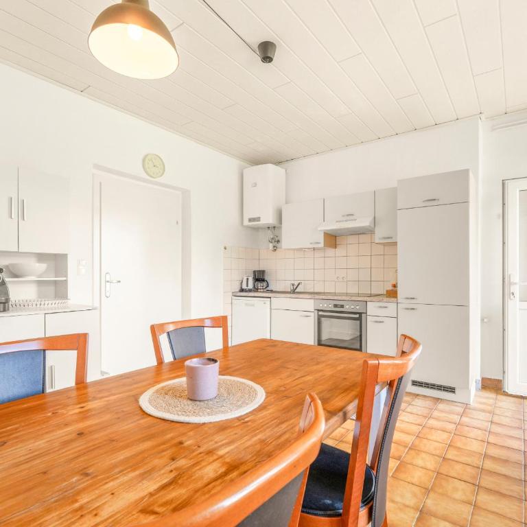 Komfortable Gartenwohnung im Villenviertel 2 Schlafzimmer mit Terrasse - Apartment mit 2 Schlafzimmern - 17