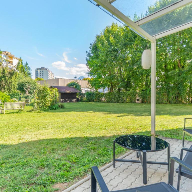 Komfortable Gartenwohnung im Villenviertel 2 Schlafzimmer mit Terrasse - Apartment mit 2 Schlafzimmern - 32