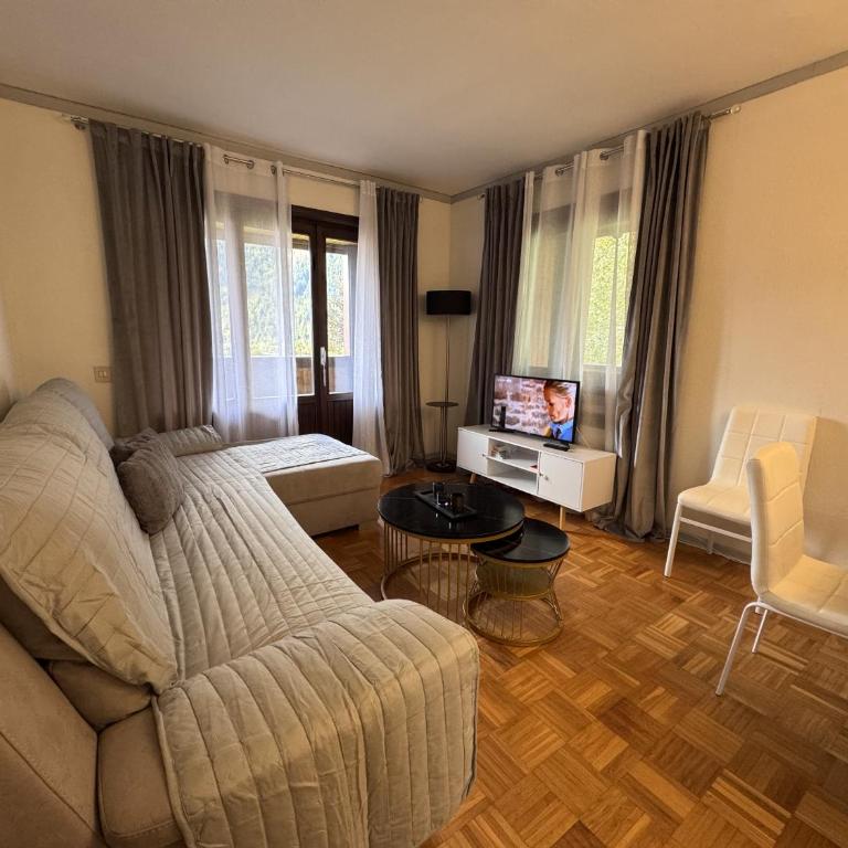 012 Trilocale, Pinzolo - Apartment mit 2 Schlafzimmern und Aussicht - 2