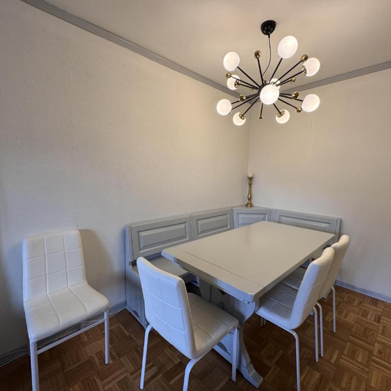 012 Trilocale, Pinzolo - Apartment mit 2 Schlafzimmern und Aussicht - 4