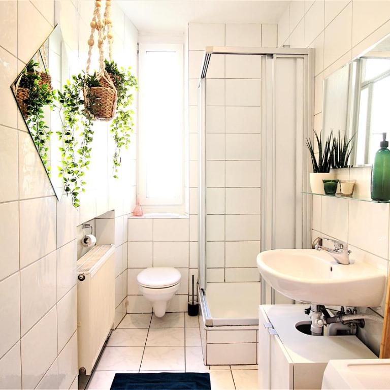 homie stay schiestlstraße - Moderne Altbauapartments, Nahe Stadtzentrum & Weinberge - Apartment mit 2 Schlafzimmern, mit Balkon und Garage - 3