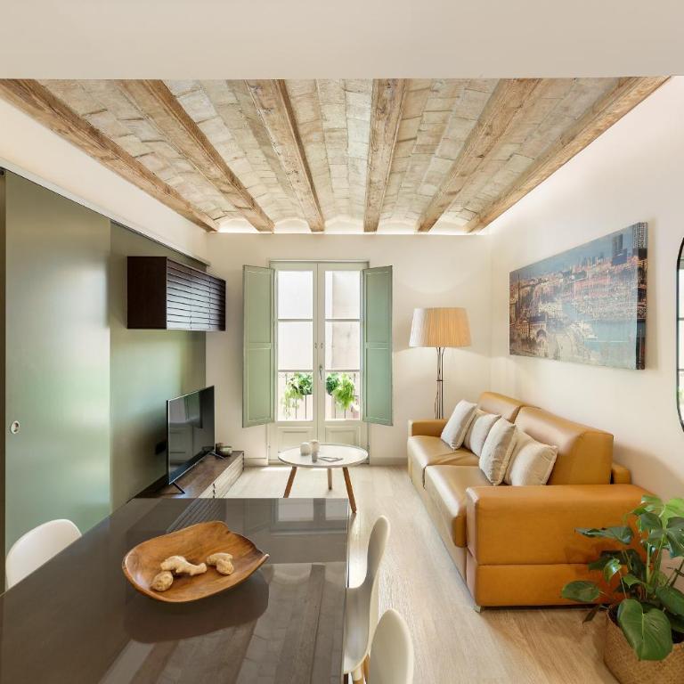 Ola Living Portaferrissa - One-Bedroom Apartment - 3