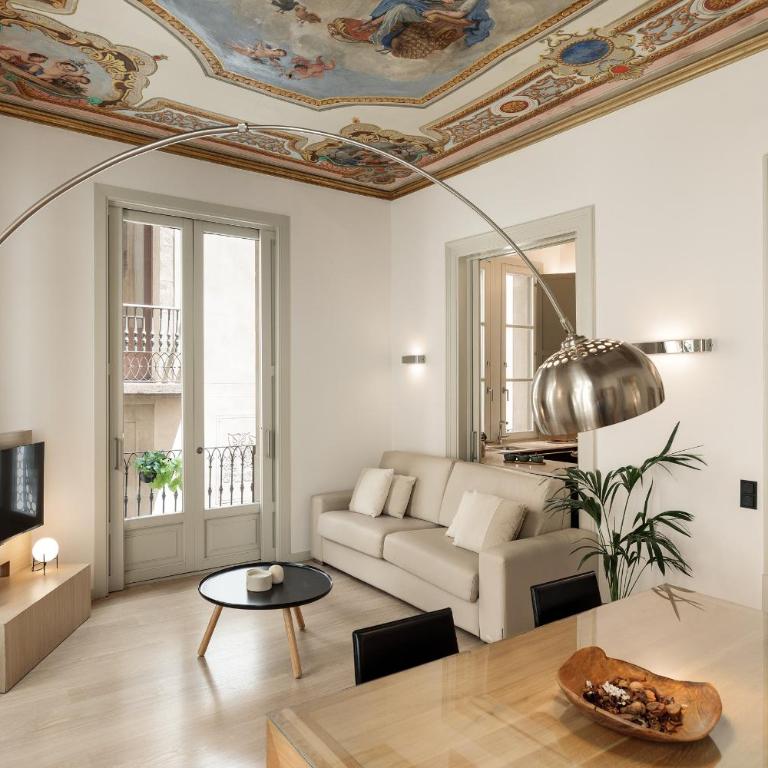 Ola Living Portaferrissa - Superior Apartment - 5