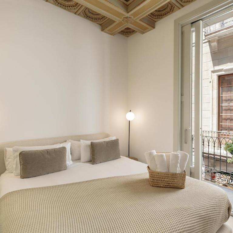Ola Living Portaferrissa - Superior Apartment - 10