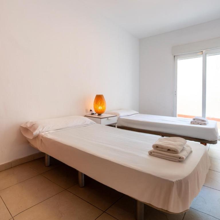 Quart Silence - Two-Bedroom Apartment - 24