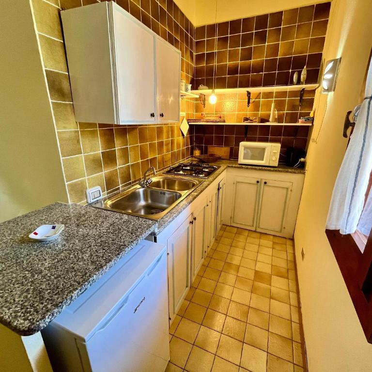 App Emily By La Via Del Mare Viaggi e Vacanze Villasimius - Two-Bedroom Apartment - 14