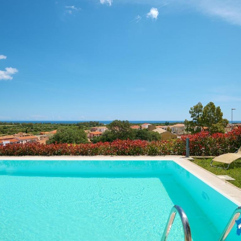 Villa con piscina by budoniaffiti - Villa - 7
