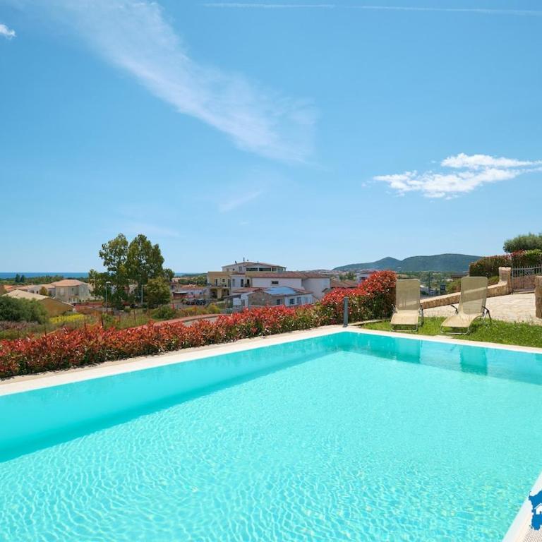 Villa con piscina by budoniaffiti - Villa - 6