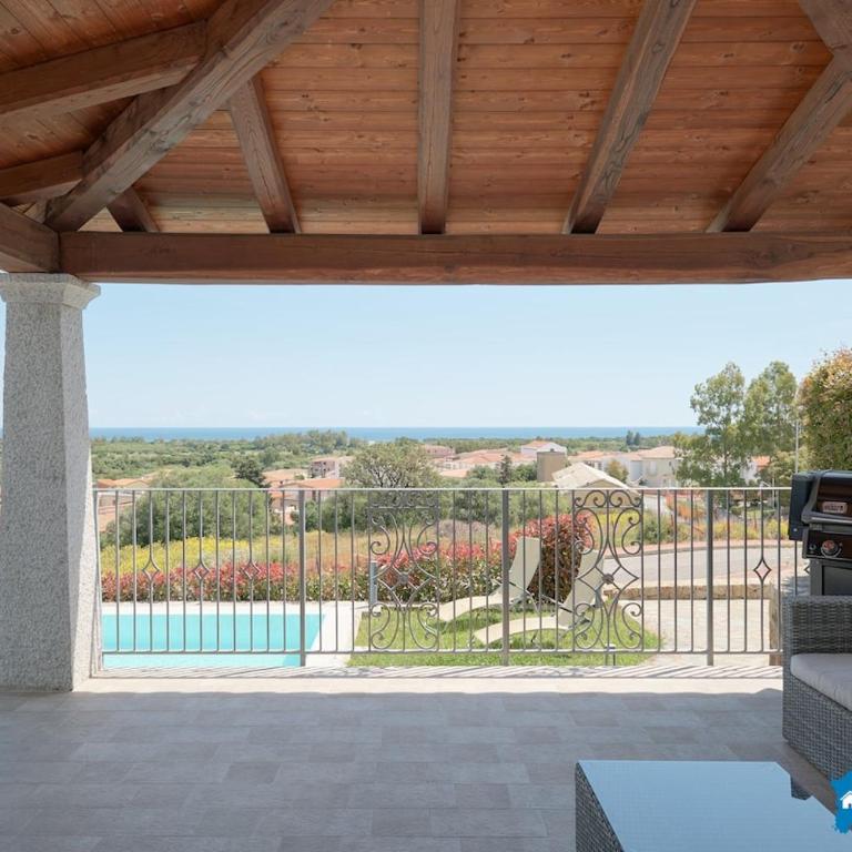 Villa con piscina by budoniaffiti - Villa - 4