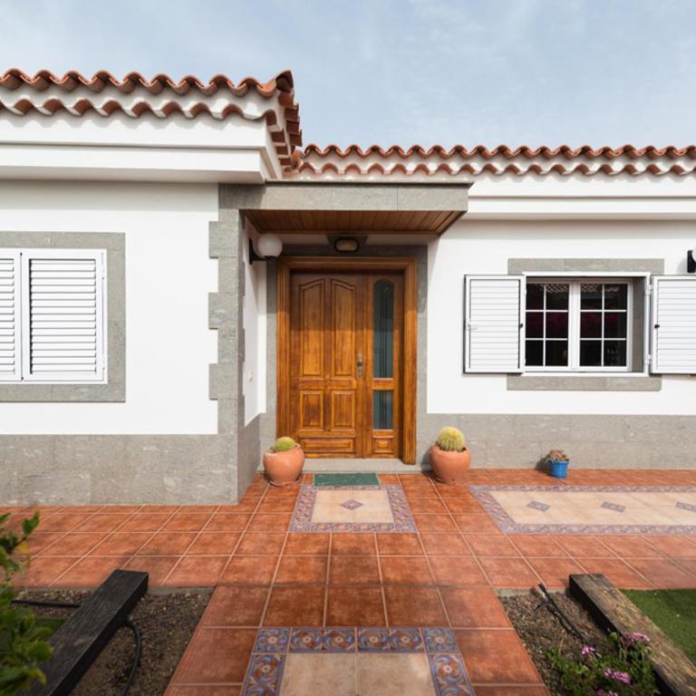 Villa Cosmos chalet con gran piscina y jardin privado - Villa de 2 dormitorios - 28