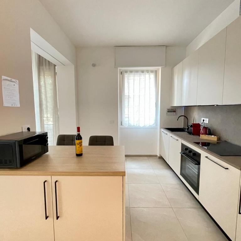 Central Modern Apartment near Lake Como with Elevator and Air Conditioning - Appartamento con 1 Camera da Letto - 6