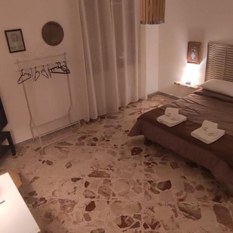 Central House - Appartamento con 1 Camera da Letto e Vista Giardino - 5