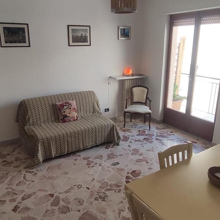 Central House - Appartamento con 1 Camera da Letto e Vista Giardino - 34