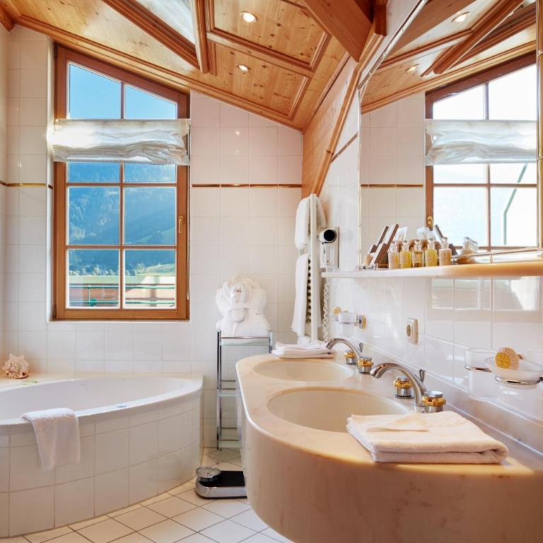 Relais & Châteaux Hotel Tennerhof - Kaiser Suite Franz Josef - 2