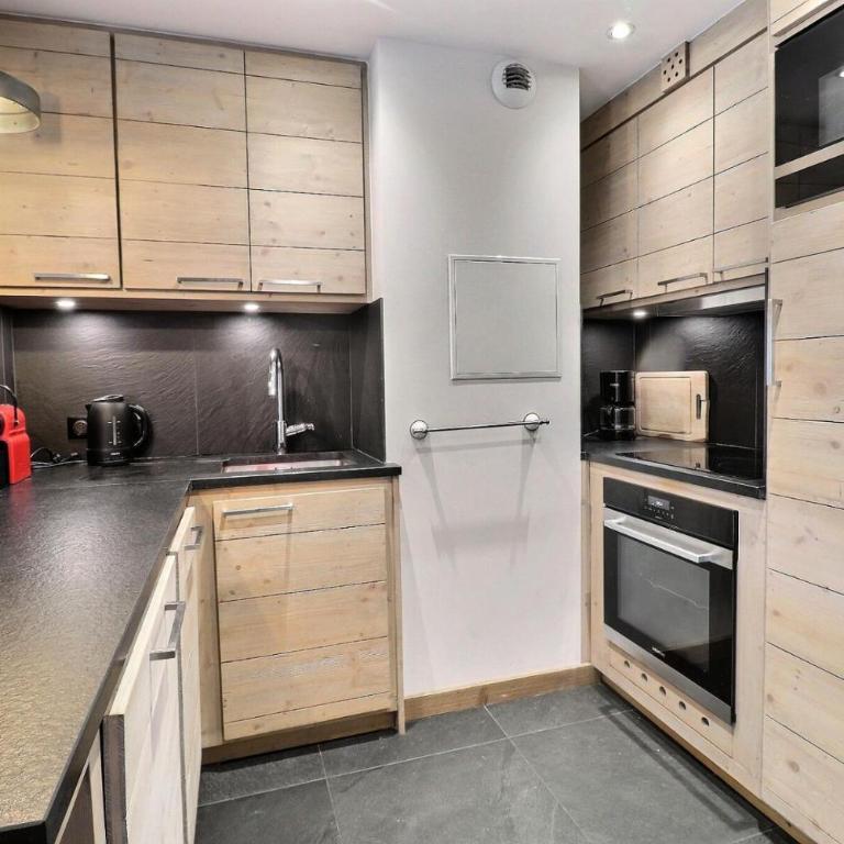 Résidence Proveres - SUPERBE 5 PIECES DUPLEX SUR LES PISTES AVEC UNE VUE MAGNIFIQUE MAE-1793 - Appartement - 2