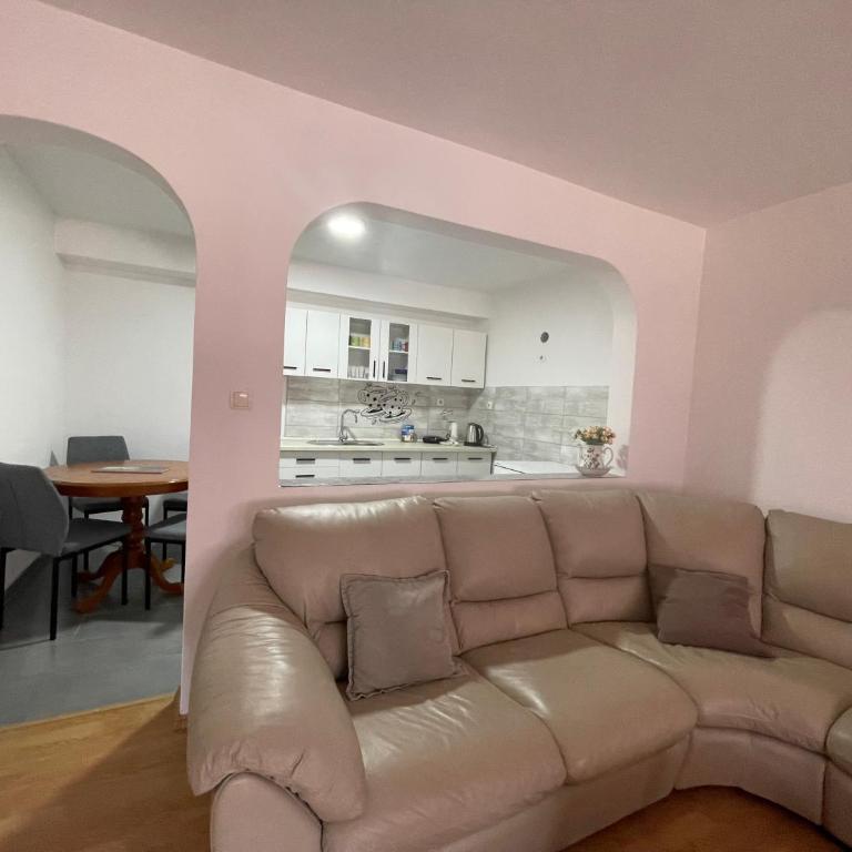 Apartman Elif - Two-Bedroom Standard Apartment - 17