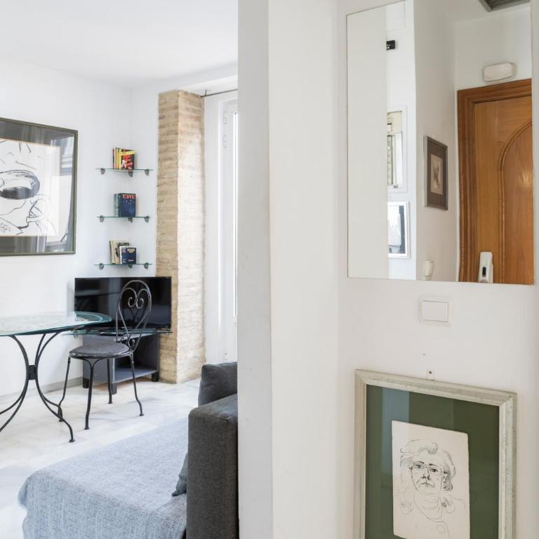 Serrano Park - One-Bedroom Apartment - 3