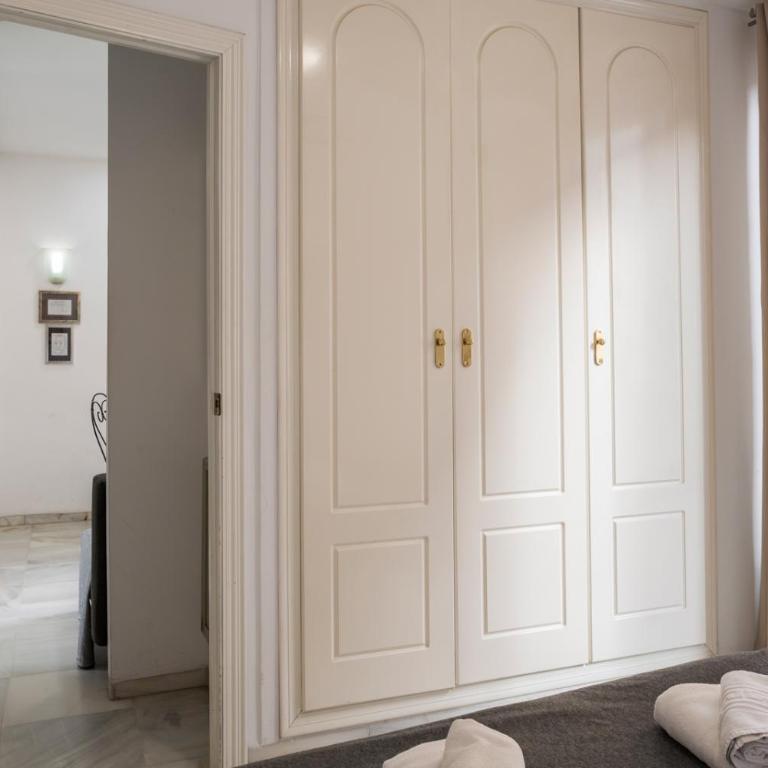 Serrano Park - One-Bedroom Apartment - 4