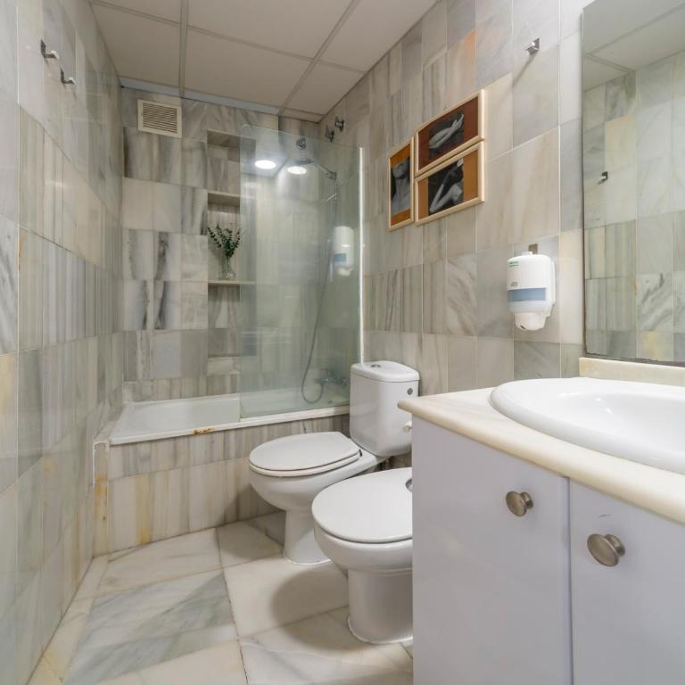 Serrano Park - One-Bedroom Apartment - 26
