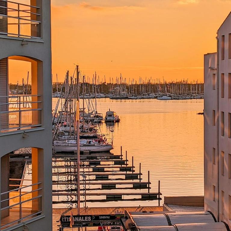 Cap d Agde T4 Duplex Center Port Private Parking WIFI Air Conditioning - Apartment - 1