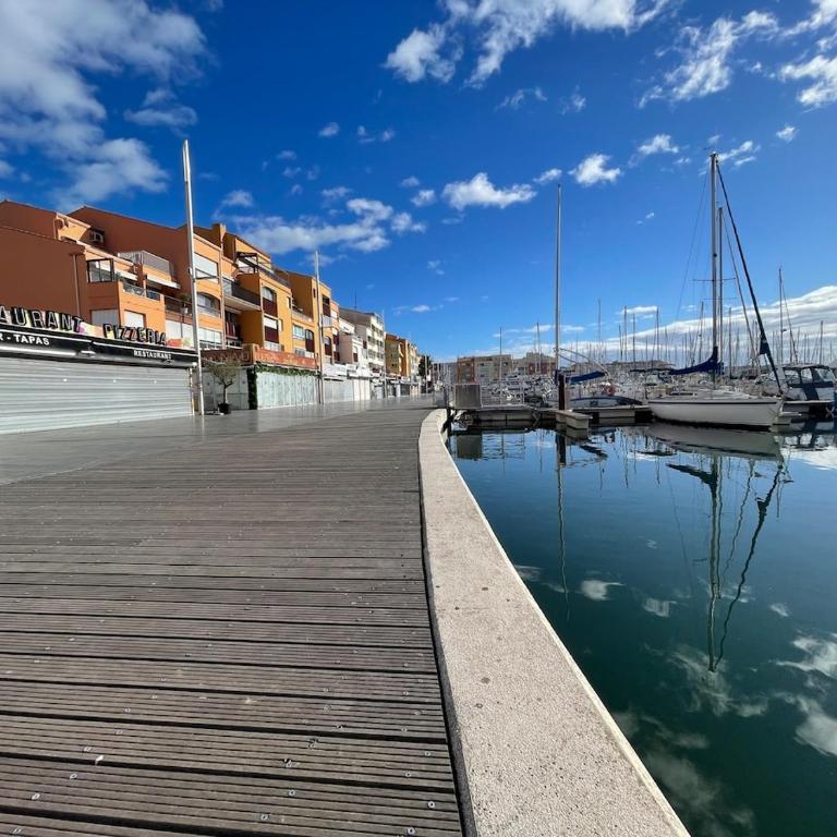 Cap d Agde T4 Duplex Center Port Private Parking WIFI Air Conditioning - Apartment - 23