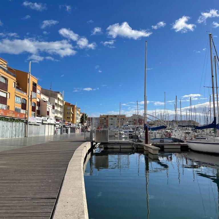 Cap d Agde T4 Duplex Center Port Private Parking WIFI Air Conditioning - Apartment - 61