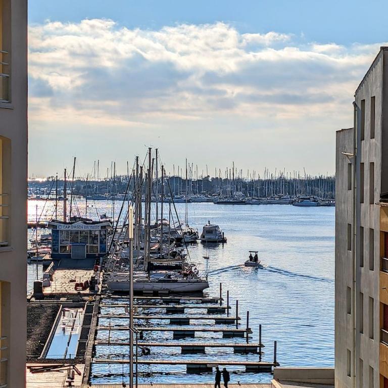 Cap d Agde T4 Duplex Center Port Private Parking WIFI Air Conditioning - Apartment - 69