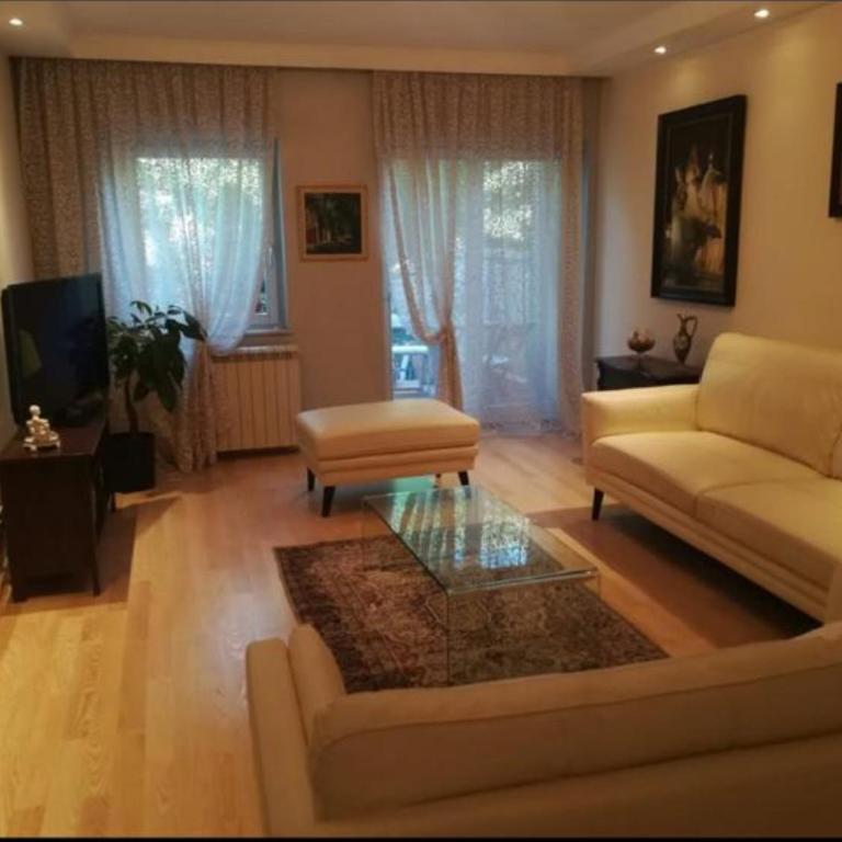 White House - Apartman sa 2 Spavaće Sobe - 4