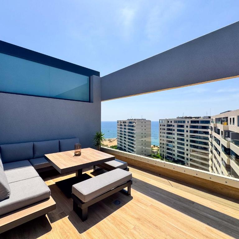 203 Posidonia Luxury Sea View- Alicante Holiday - Apartamento con terraza - 1
