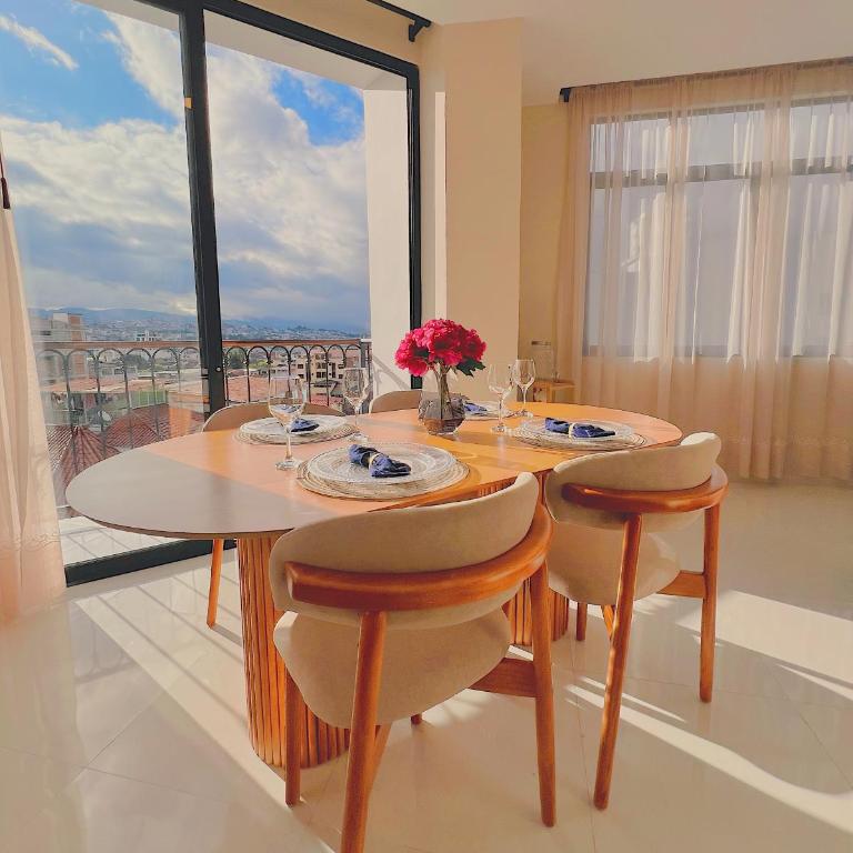 Apartamento a estrenar con la mejor vista de Loja - Apartamento de 3 dormitorios - 1