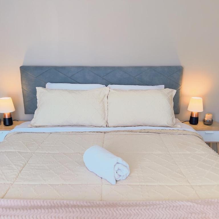 Apartamento a estrenar con la mejor vista de Loja - Apartamento de 3 dormitorios - 13