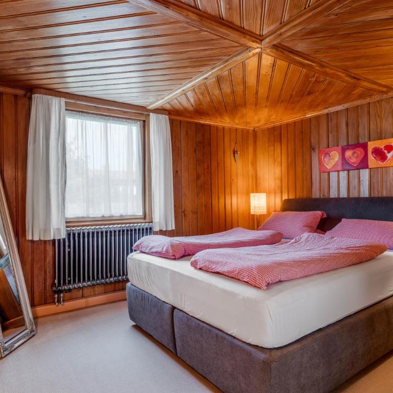 Ferienwohnung Wiesengrün - uriger Hüttenstil - Apartment mit 2 Schlafzimmern - 13