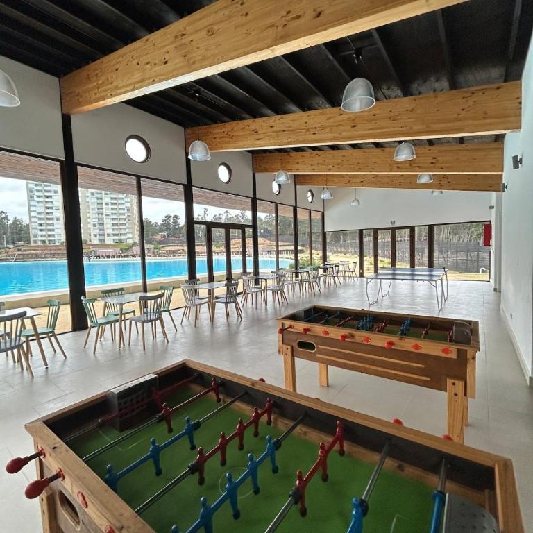 Depto Frente a Laguna y Patio Privado - Two-Bedroom Apartment - 40