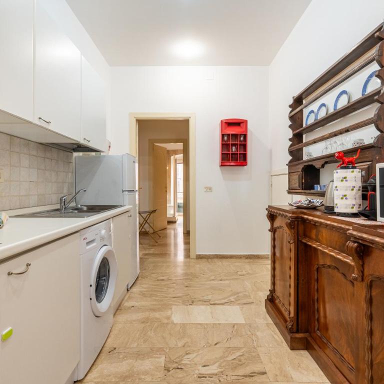 Panorama di mare suite via Cima Cagliari Centro - Appartamento con 1 Camera da Letto - 9