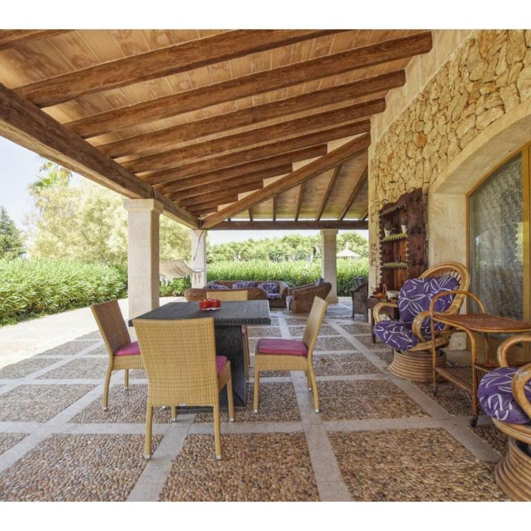 Country House in Campos near Es Trenc Beach - Seven-Bedroom Holiday Home - 13