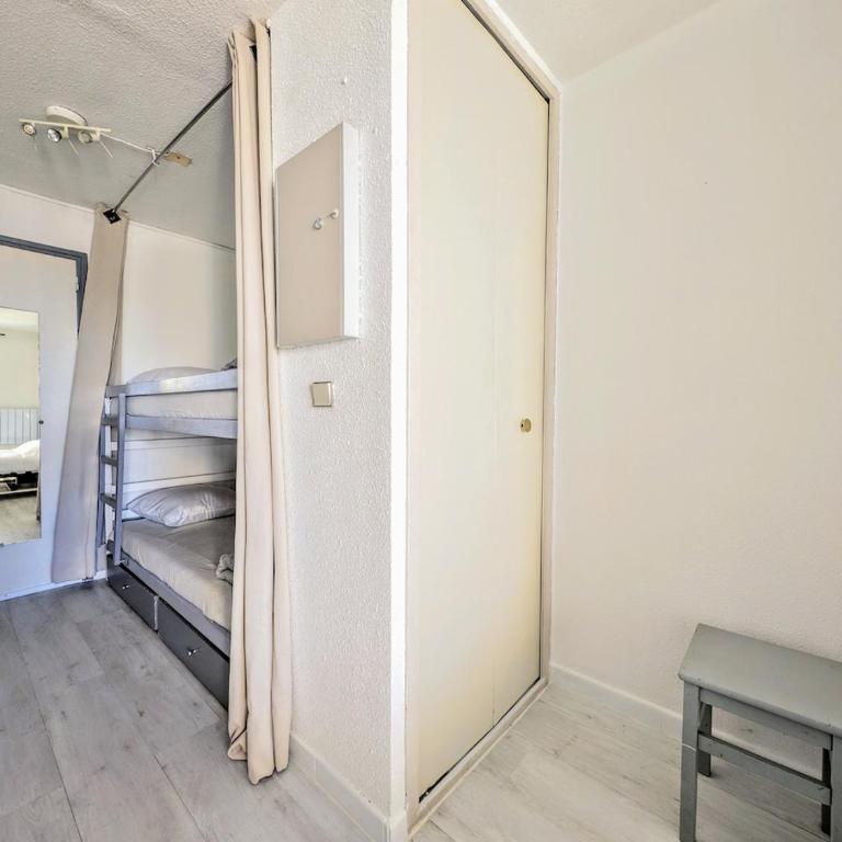 CAP Studio Vue Port Pools Tennis Loggia WiFi Clim - Appartement 2 Chambres - 41