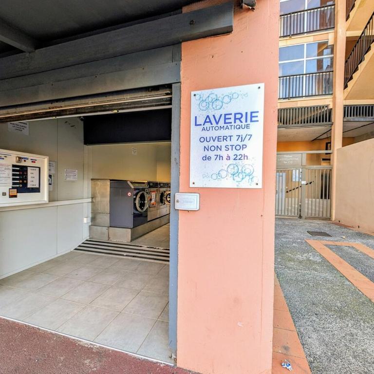 CAP Studio Vue Port Pools Tennis Loggia WiFi Clim - Appartement 2 Chambres - 78