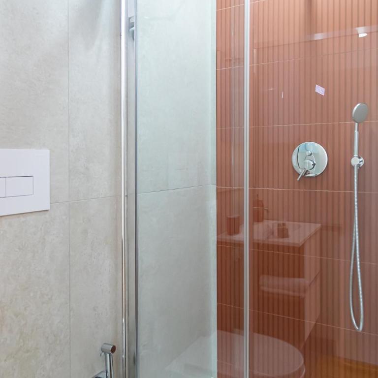 Monolocale moderno a 2 min dalla metro B - Appartamento con 1 Camera da Letto - 13