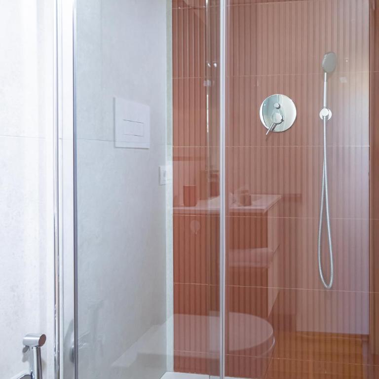 Monolocale moderno a 2 min dalla metro B - Appartamento con 1 Camera da Letto - 18