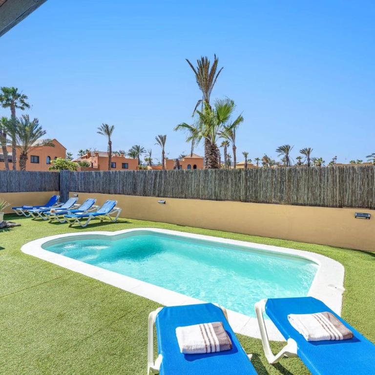 Villa Papagayo Deluxe by Villa Plus - Villa - 7